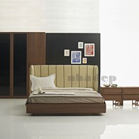 Giường ngủ người lớn số 9