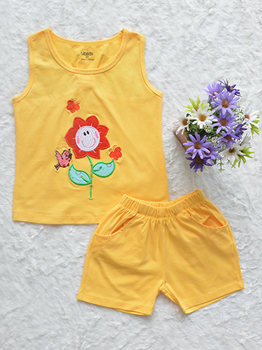 Đồ Bộ Bé Gái Ba Lỗ Thêu Hoa Hè Vàng 