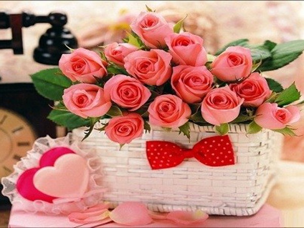 តើ​អំណោយ​អ្វី​ដែល​ត្រូវ​ជូន​សម្រាប់​ថ្ងៃ​ខួប​កំណើត​មិត្ត​ស្រី​របស់​អ្នក?