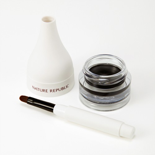 BOTANICAL-SIMPLE-MAKING-GEL-EYELINER
