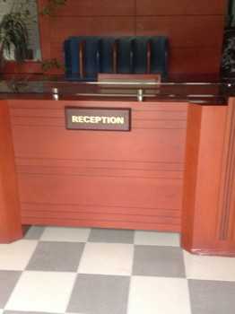 ទទួលភ្ញៀវ LT2