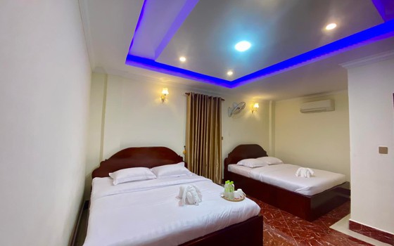 ផ្ទះសំណាក់សំរស់ភ្នំដែក​ ខេត្តព្រះវិហារ