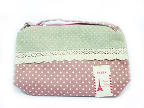 កាបូបដៃ