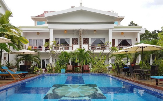 Ropanha Boutique Hotel ព្រះសីហនុ