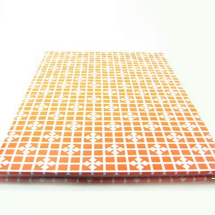 សៀវភៅដែលមានកំរាស់ 25x33