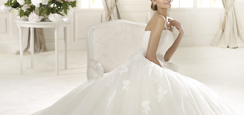 Dự đoán xu hướng trang điểm cô dâu 2017