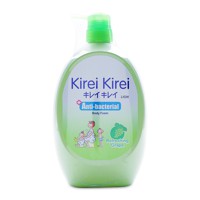 Sữa tắm Kirei Kirei hương nho 900ml Kodomo