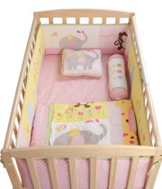 ឈុតគ្រែការ៉ុតជាមួយគំនូរស្វា 