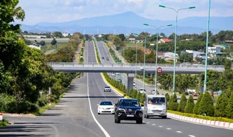 Lâm Đồng khởi công 2 dự án 