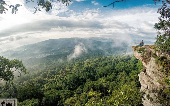 ថ្មលយ ខេត្តកំពង់ស្ពឺ