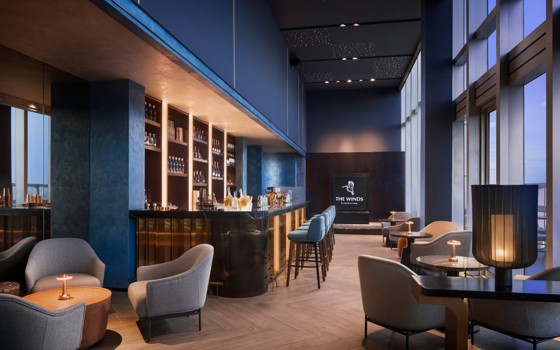 The Winds Rooftop Bar & Lounge ភ្នំពេញ