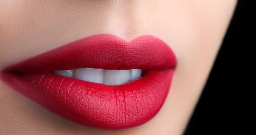 Hô biến cho đôi môi thật quyến rũ