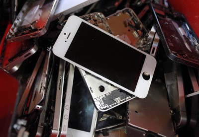 Sau khi được "bán tống bán tháo", chiếc iPhone của bạn sẽ đi về nơi xa như thế này đây