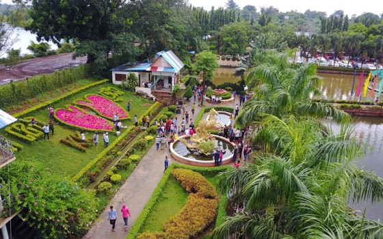 រមណីយដ្ឋាន ថ្មដាទឹកឆា គាត ខេង ឬ កសិទេសចរណ៍​ គាត ខេង ខេត្តកំពង់ចាម