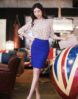 C407 Chân váy ôm “sóng”