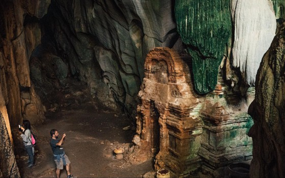 រមណីយដ្ឋានភ្នំឈ្ងោក ខេត្តកំពត