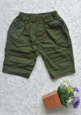 Quần kaki Bé Trai màu xanh rêu