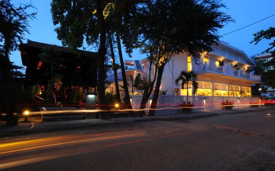 សណ្ឋាគារ Comoda Casa Hotel and Restuatant សៀមរាប