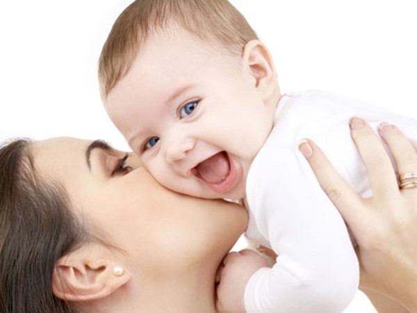 Để bảo vệ sức khỏe thai nhi mẹ bầu cần tránh những thói quen này