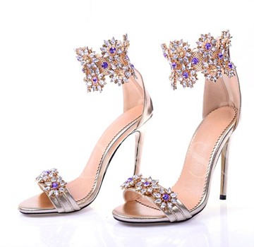 ស្បែកជើងកែងខ្ពស់ 