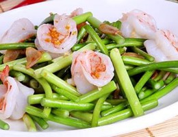 Asparagus ចៀនជាមួយអាហារសមុទ្រ