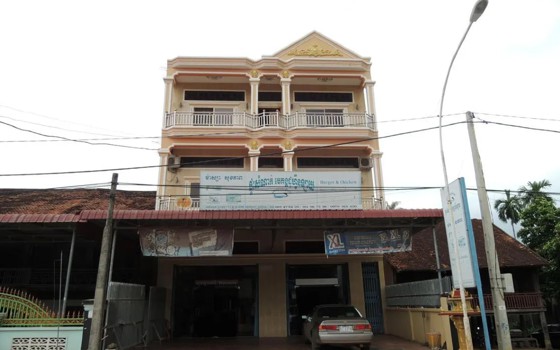 ផ្ទះសំណាក់​ Mekong Dolphin Light ខេត្តក្រចេះ