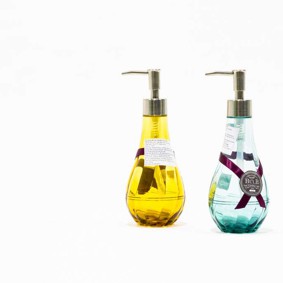 Bình tròn đựng dầu gội, sữa tắm 320ml 