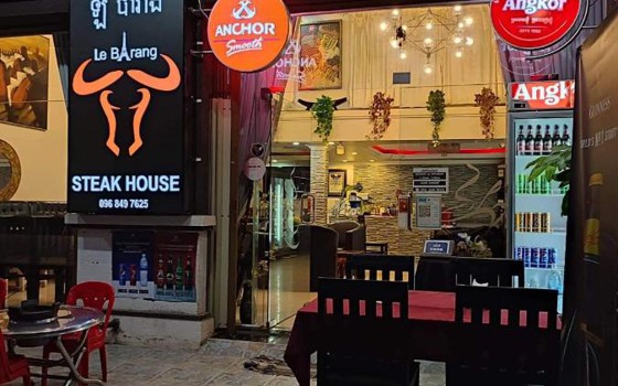 Le Barang Steakhouse & Guesthouse ក្រុងព្រះសីហនុ