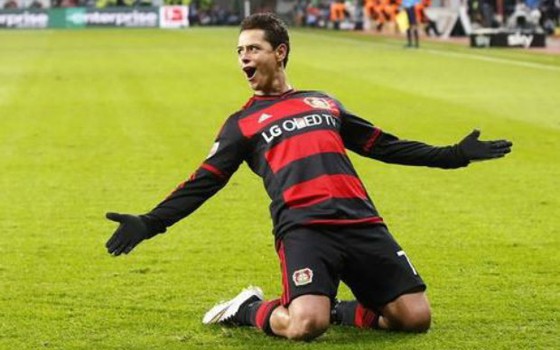 Chicharito gặp chấn thương vì tai nạn lãng xẹt
