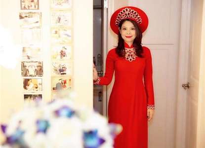 Vừa than "ế", Thanh Thảo đã rạng rỡ mặc váy cưới, chuẩn bị lên xe hoa?