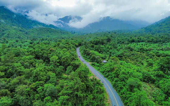 ទឹកធ្លាក់ជ្រាវ ខេត្តកំពង់ស្ពឺ