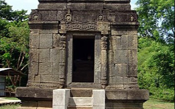 ប្រាសាទភ្នំហាន់ជ័យ