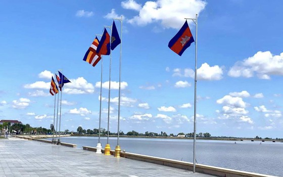 មាត់ទន្លេវ៉ៃគោ ក្រុងស្វាយរៀង