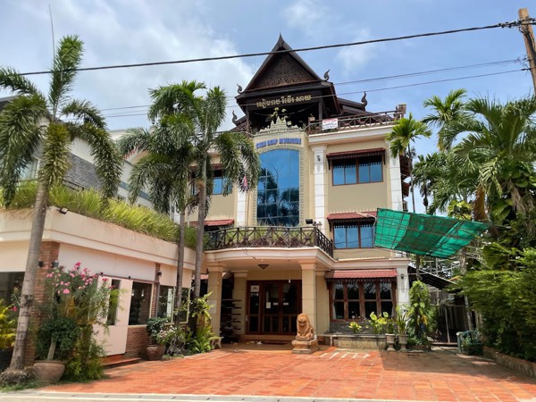Siem Reap Riverside Hotel