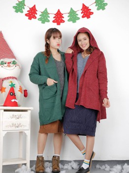 áo khoác len xẻ tà ( đỏ , đen , xám , nâu , be )