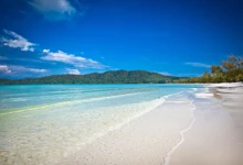 ឆ្នេរនៅកោះរ៉ុង