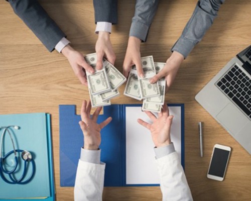 ស្វែងរកដើមទុនសម្រាប់អ្នកចាប់ផ្តើមអាជីវកម្មវ័យក្មេង