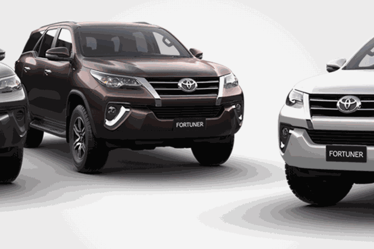 Toyota Fortuner 2017 giá cao nhất hơn 1,3 tỷ đồng