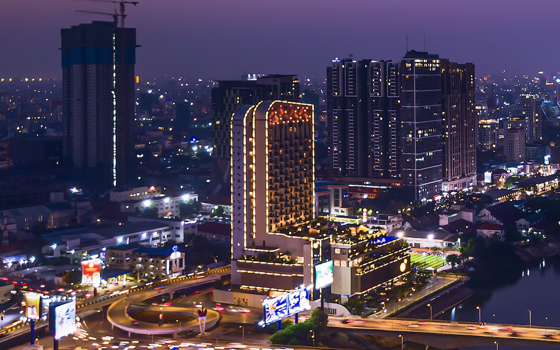 សណ្ឋាគារ SUN & MOON, Riverside ភ្នំពេញ