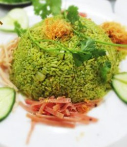 Cơm chiên muối é