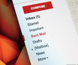 Nếu gửi email cho đối tác hoặc ứng tuyển xin việc, tuyệt đối không nên gửi vào thứ 2!