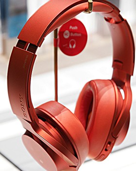 Tai nghe chụp tai Wifi Sony h.ear on Wireless