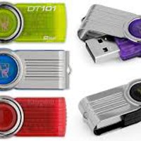 USB 2.0 8GB Kingston Data Traveler