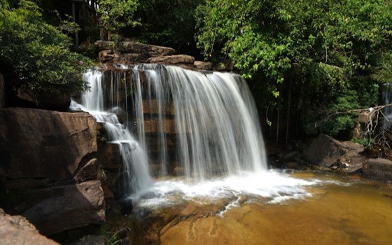 ទឹកជ្រោះ​ក្បាលឆាយ ​ខេត្ត​ព្រះសីហនុ 