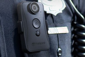 Transcend ra mắt máy quay gắn trên người cho mục đích an ninh
