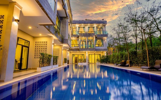 សណ្ឋាគារ Rainforest Hotel by NSUN​ ខេត្តកំពត