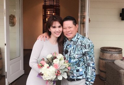 Vừa xa nhau nửa tháng, tỷ phú Hoàng Kiều đã than thở nhớ Ngọc Trinh da diết