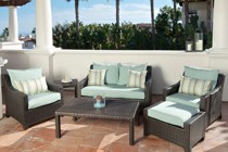 Red Star Traders Loveseat & Chairs Set