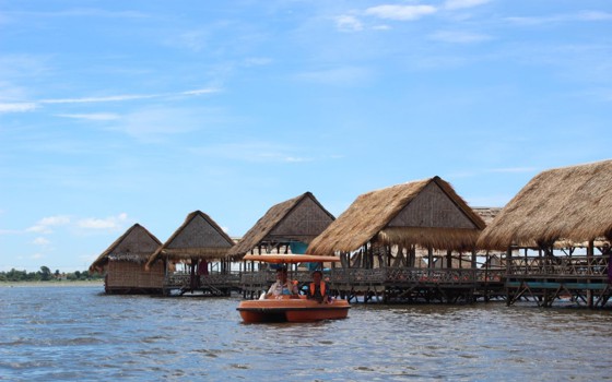 រមណីយដ្ឋាន ទន្លេបាទី​ ខេត្តតាកែវ