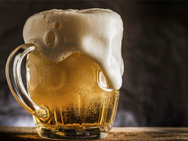 Uống nửa lít bia mỗi ngày có thể ngừa đột quỵ